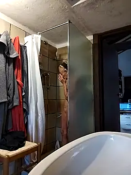 clarabell4 online show from 09/17/25, 05:42