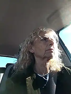 clarabell4 online show from 04/24/26, 07:00