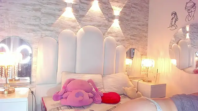 Yassy vazquez online show from 01/13/26, 07:30