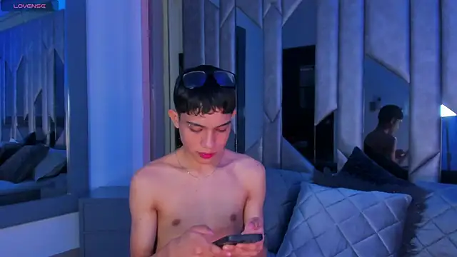 Sebax Young online show from 07/10/26, 08:33