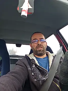 Thomas043 online show from 11/23/25, 11:10