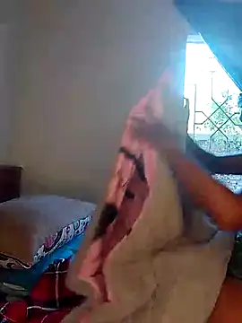 Snapshot of SeffieLucy chatting on 02/07/26, 11:03 SeffieLucy online show from 02/07/26, 11:03