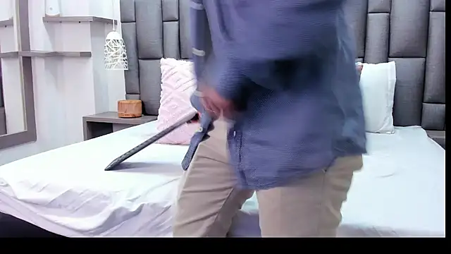 ZoeKrug online show from 03/07/26, 12:13