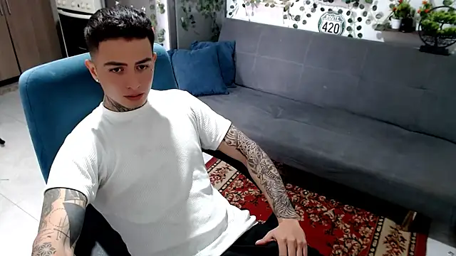 santii ss online show from 02/13/26, 02:46