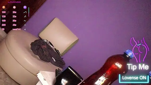 Valentina Horny777 online show from 11/15/25, 02:53