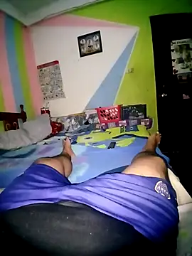 JesVel online show from 10/04/25, 11:36