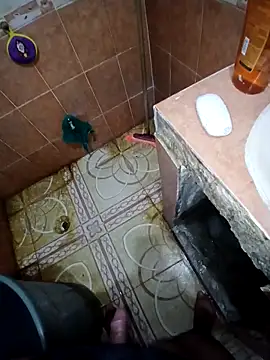 JesVel online show from 10/21/25, 02:12