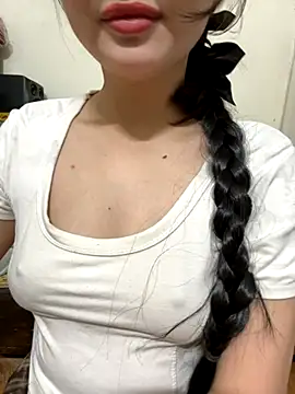 LinYi Office online show from 11/01/25, 09:17