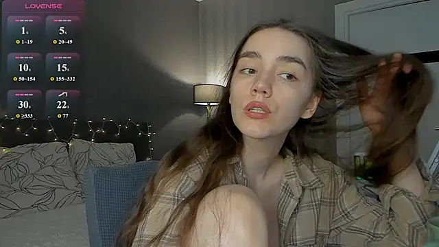 Snapshot of sweete_chantal chatting on 04/27/26, 07:12 sweete chantal online show from 04/27/26, 07:12