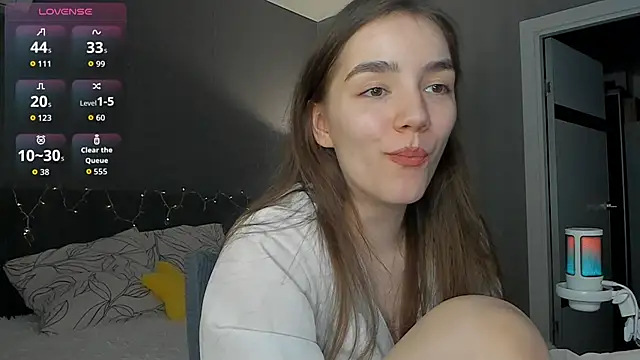 Snapshot of sweete_chantal chatting on 05/21/26, 07:32 sweete chantal online show from 05/21/26, 07:32