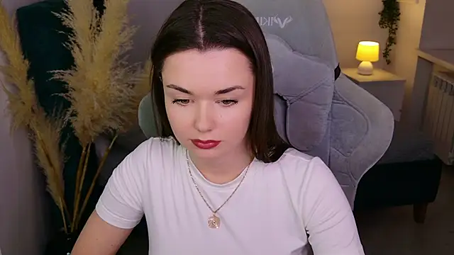 AvaFlower online show from 09/30/25, 12:54