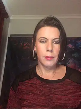 Snapshot of Juicy_Lucy chatting on 07/23/26, 10:24 Juicy Lucy online show from 07/23/26, 10:24