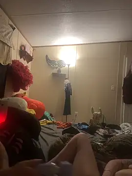 Snapshot of daddyLeeandprincessmarie chatting on 11/04/25, 10:58 daddyLeeandprincessmarie online show from 11/04/25, 10:58