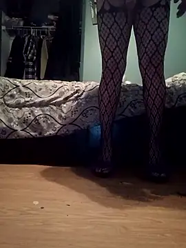 Crossedsissy online show from 03/25/26, 11:00