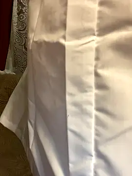 Snapshot of FetishIris chatting on 09/21/25, 10:33 FetishIris online show from 09/21/25, 10:33