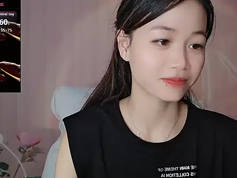 Snapshot of Lele-Baby chatting on 09/09/25, 01:05 Lele-Baby online show from 09/09/25, 01:05