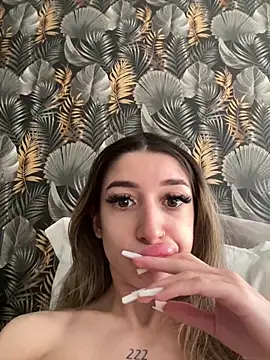 OdetteMason online show from 04/14/26, 10:43