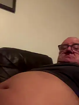 mke1874 online show from 12/18/25, 08:42