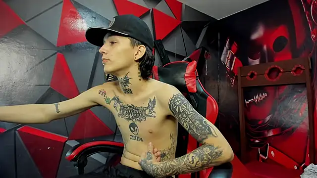 StraightBoy Nick online show from 10/30/25, 12:34