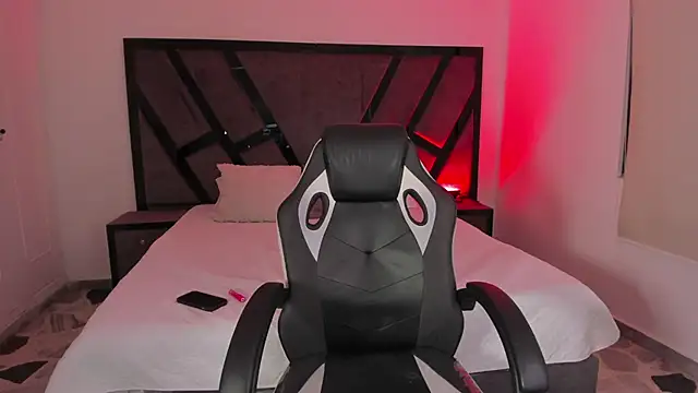 MarilynDupont online show from 09/26/25, 05:11