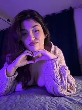 ScarletBloom  online show from 11/29/25, 08:56