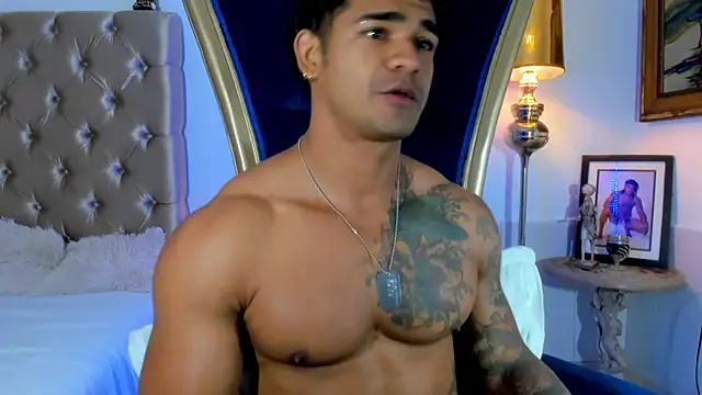 antonio  444 online show from 09/19/25, 07:32