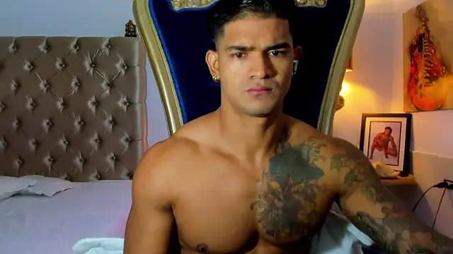 antonio  444 online show from 12/02/25, 12:21