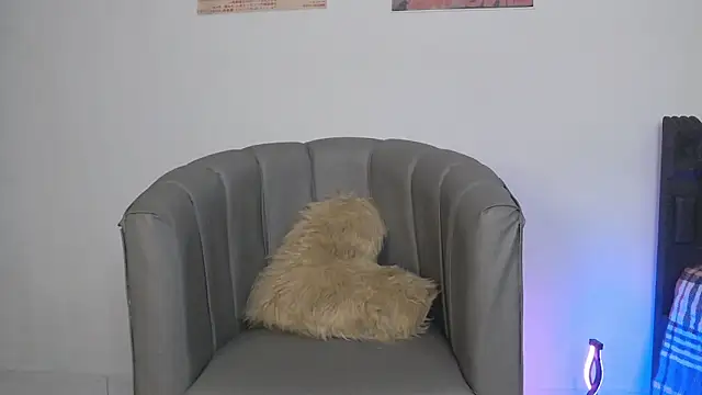 CoralieBronson online show from 02/21/26, 09:27