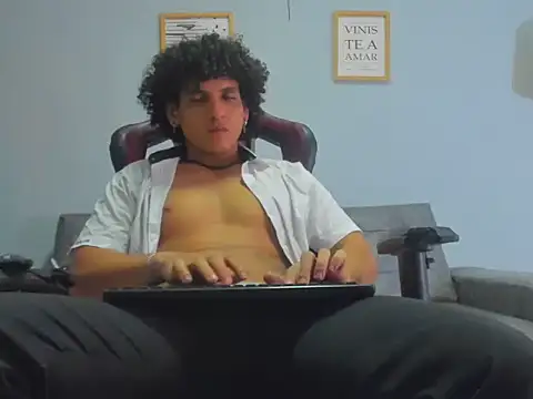 Xfire boy69 online show from 09/09/25, 09:36