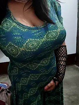 hot grieal1 online show from 11/03/25, 07:37