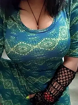 hot grieal1 online show from 12/16/25, 10:37