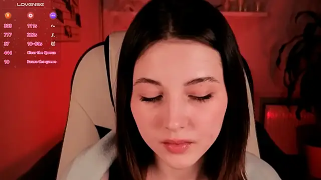 Snapshot of Kimmie_shine chatting on 10/22/25, 11:32 Kimmie shine online show from 10/22/25, 11:32