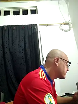 jorge406 online show from 09/30/25, 01:21