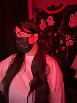 Snapshot of Anonnymsk chatting on 10/30/25, 04:58 Anonnymsk online show from 10/30/25, 04:58