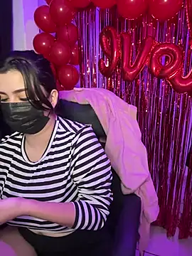 Snapshot of Anonnymsk chatting on 02/12/26, 05:24 Anonnymsk online show from 02/12/26, 05:24