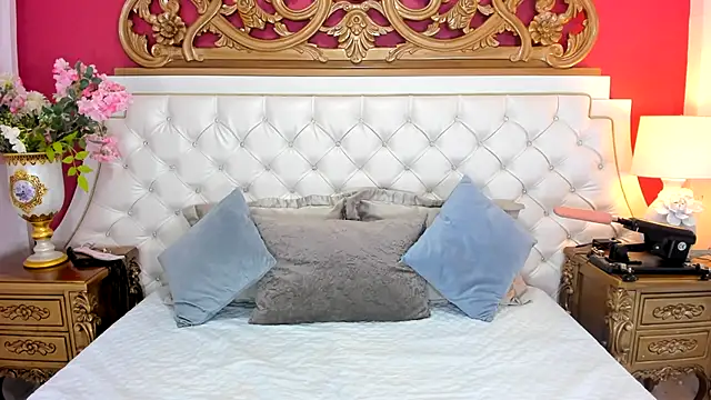 BeckySalas online show from 10/03/25, 07:33