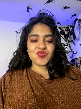 EmilyNoir1 online show from 10/31/25, 04:35