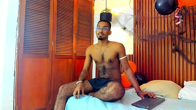 Darwin mayo online show from 10/31/25, 05:25