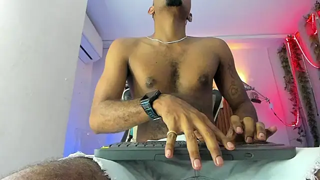 Darwin mayo online show from 03/30/26, 05:36