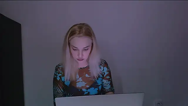 Lia noo regrets online show from 02/10/26, 06:12