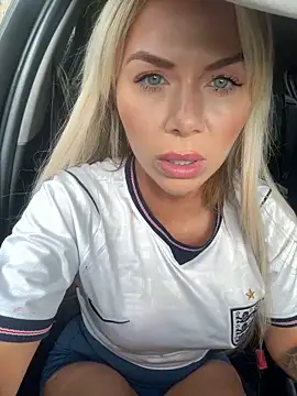 goddessbarbiexo online show from 06/18/26, 07:41