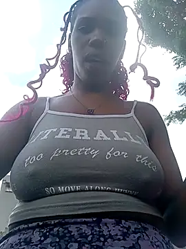 GoldSnowXxX online show from 11/21/25, 12:48