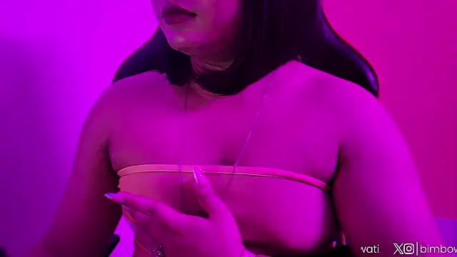 Snapshot of Bimbowati chatting on 05/25/26, 04:24 Bimbowati online show from 05/25/26, 04:24