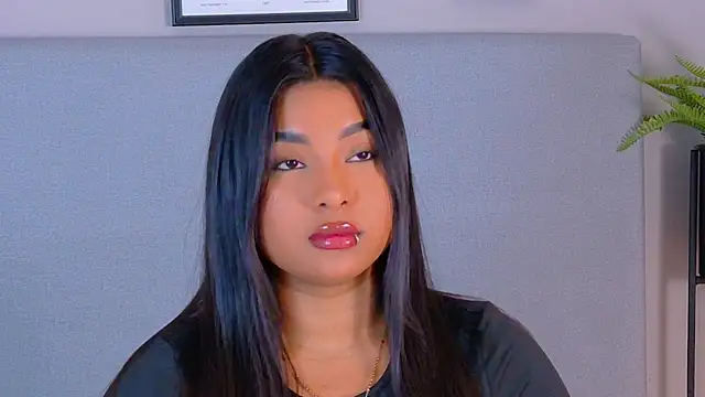 LanaRozz online show from 04/20/26, 07:37