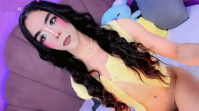 ShantyMillan online show from 04/23/26, 01:02