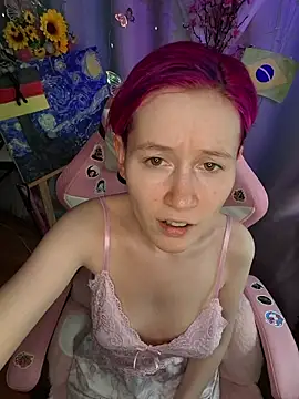 Fuzzy Unicorn online show from 07/17/26, 11:28