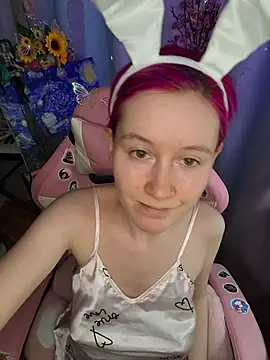 Fuzzy Unicorn online show from 07/22/26, 10:40