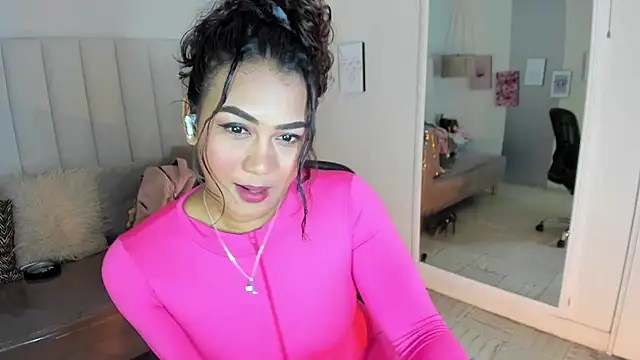 Snapshot of veronica_b07 chatting on 05/08/26, 04:12 veronica b07 online show from 05/08/26, 04:12