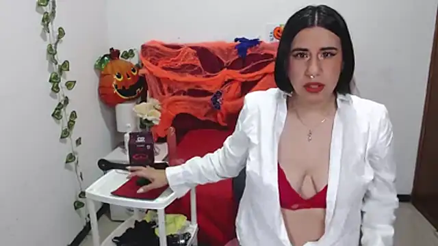 Julieta curvy69 online show from 10/24/25, 12:12