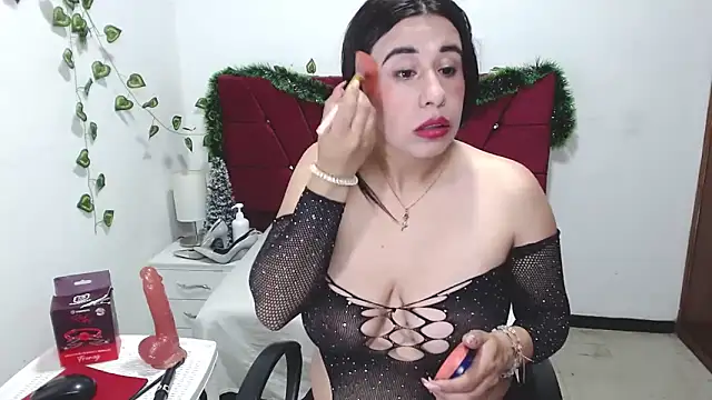 Julieta curvy69 online show from 12/22/25, 12:24